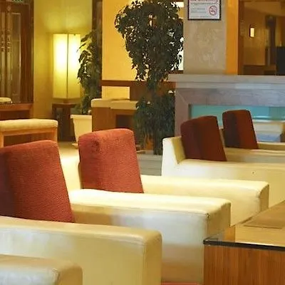 Towers & Leisure Centre كيلارني