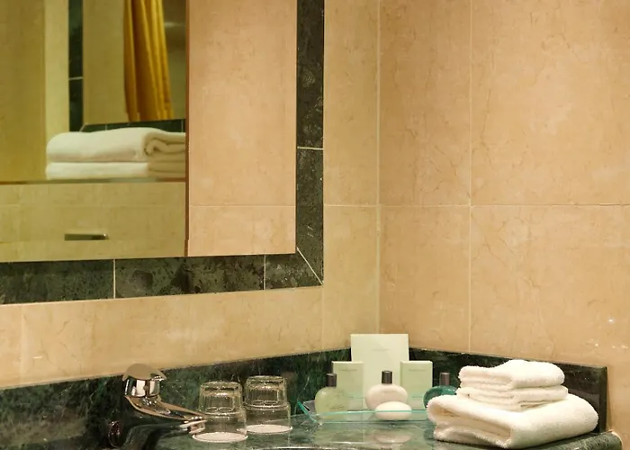 Towers & Leisure Centre 4* Cill Airne