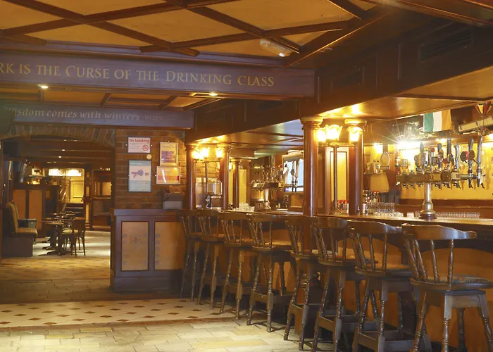 Towers & Leisure Centre 4* Killarney