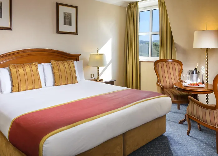 Hotel Towers & Leisure Centre 4*